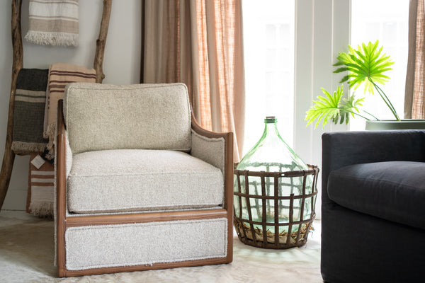 Dolores Chair